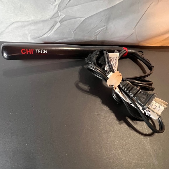 CHI 1" Tech Ceramic Flat Iron Hair Straightener Black Good Condition Swivel Cord - Picture 1 of 5